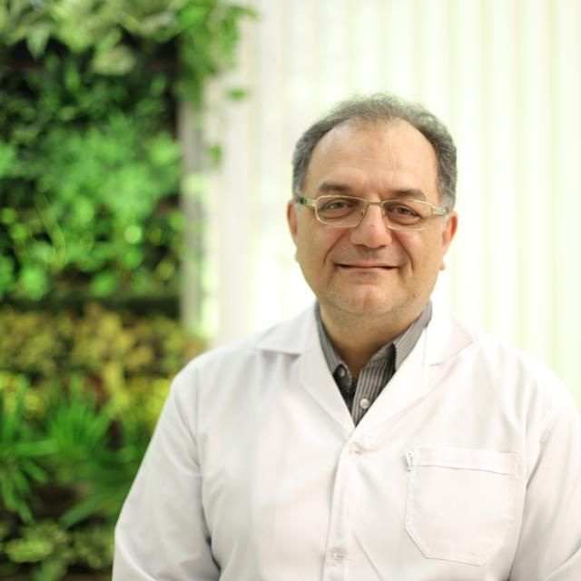 دکتر علی فرجی