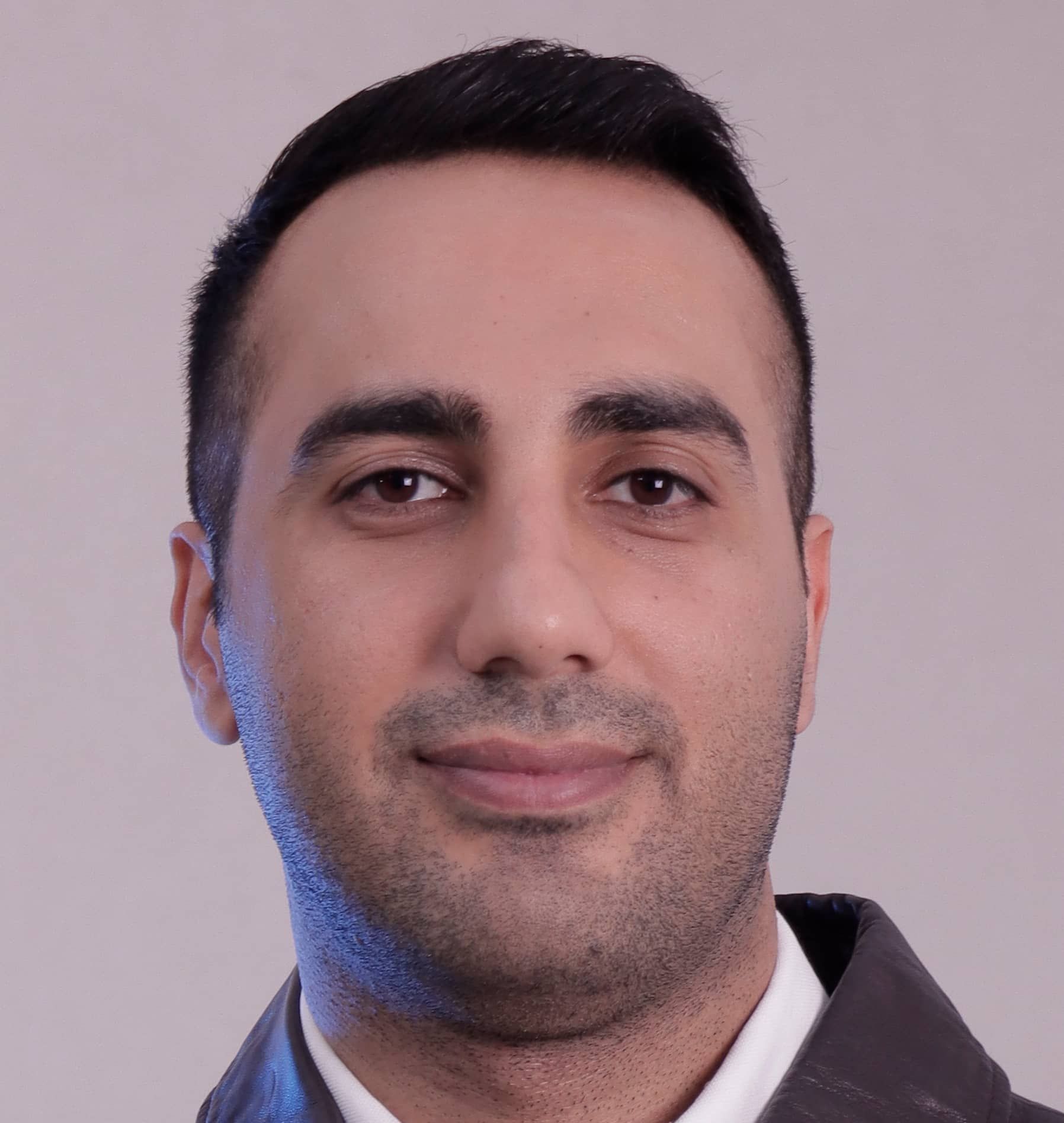 ستار ندری متخصص جراحی مغز و اعصاب