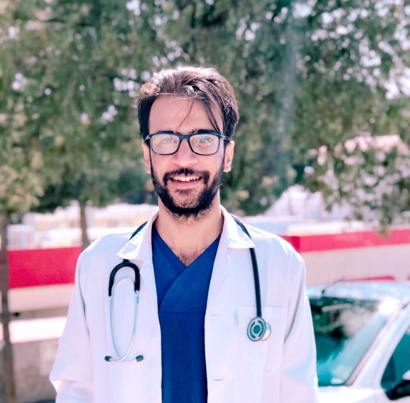 دکتر پارسا وکیلی