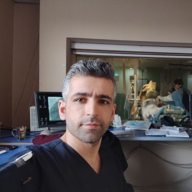 دکتر طاهر مددی