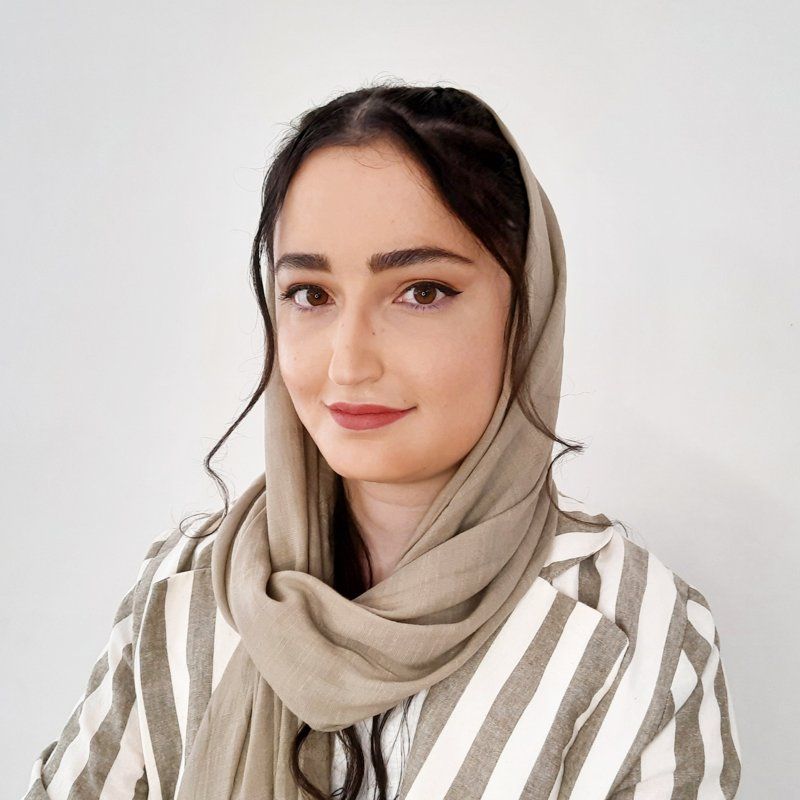 دکتر آرزو پیران