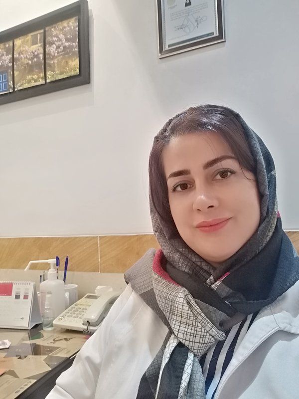 کارشناس زينب حيدري کارشناس مامایی
