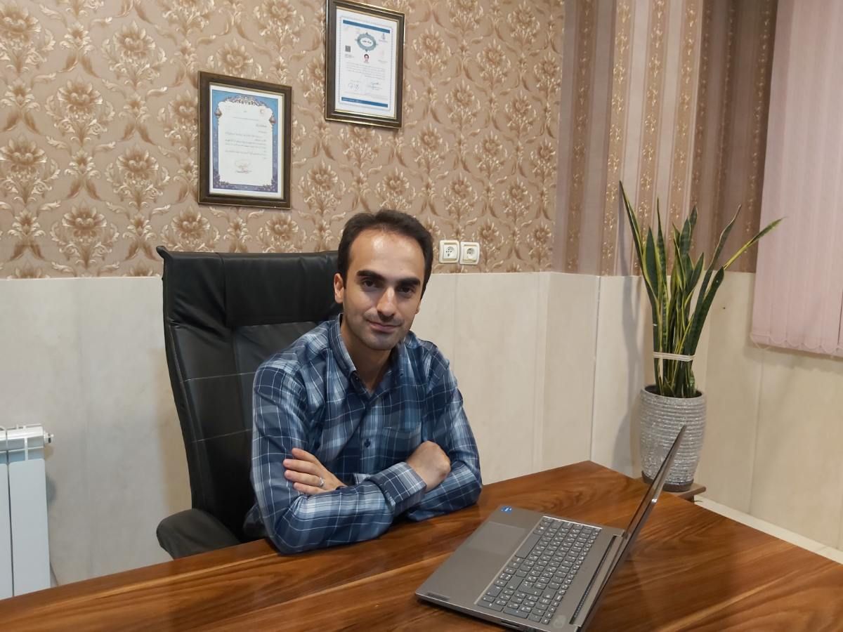 دکتر امیر نیکوفر متخصص جراحی کلیه، مجاری ادراری و تناسلی (اورولوژی)