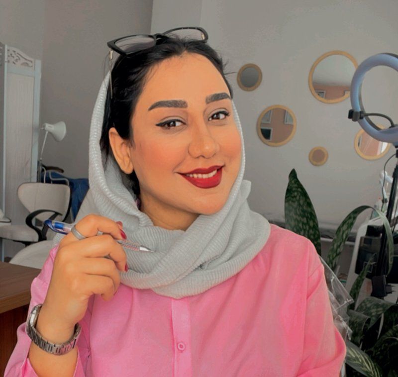 دکتر مهرگان واحدی اسکی