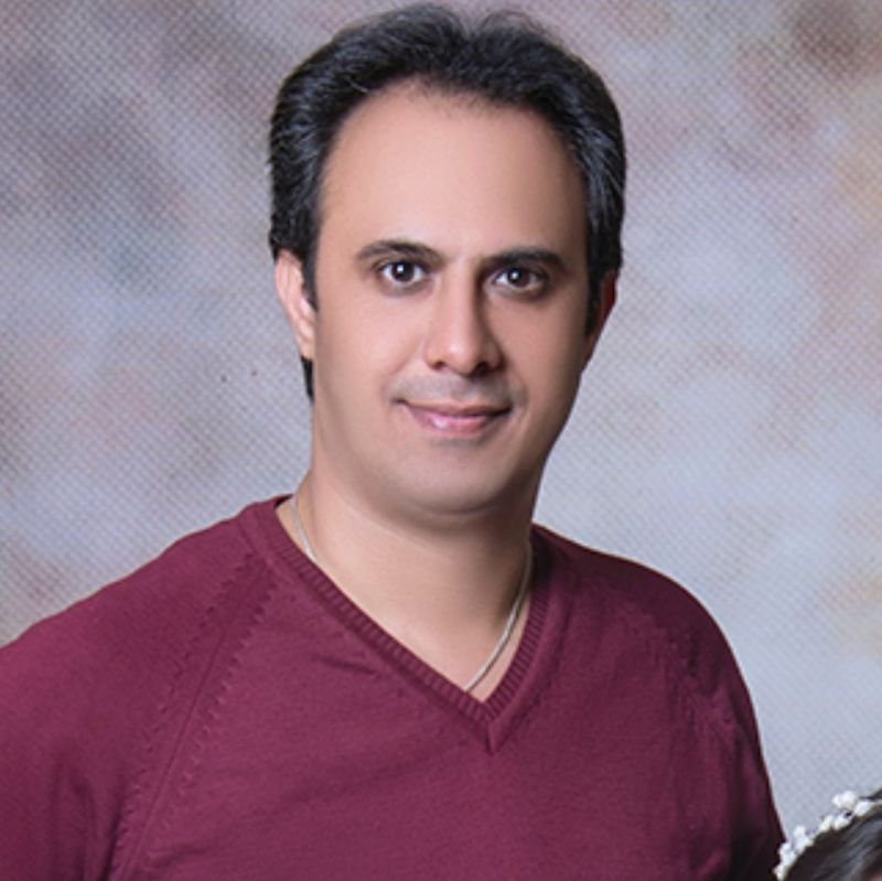 دکتر محسن کریمی