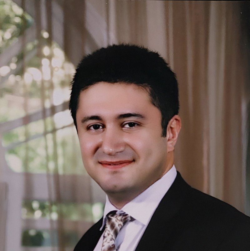 دکتر مازیار اسمعیلی مقدم