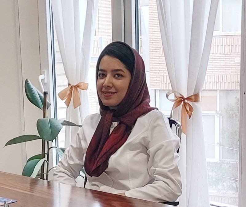 دکتر سارا شریفی