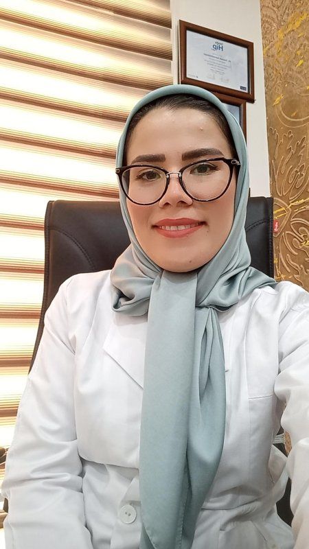 دکتر زهره حسنی