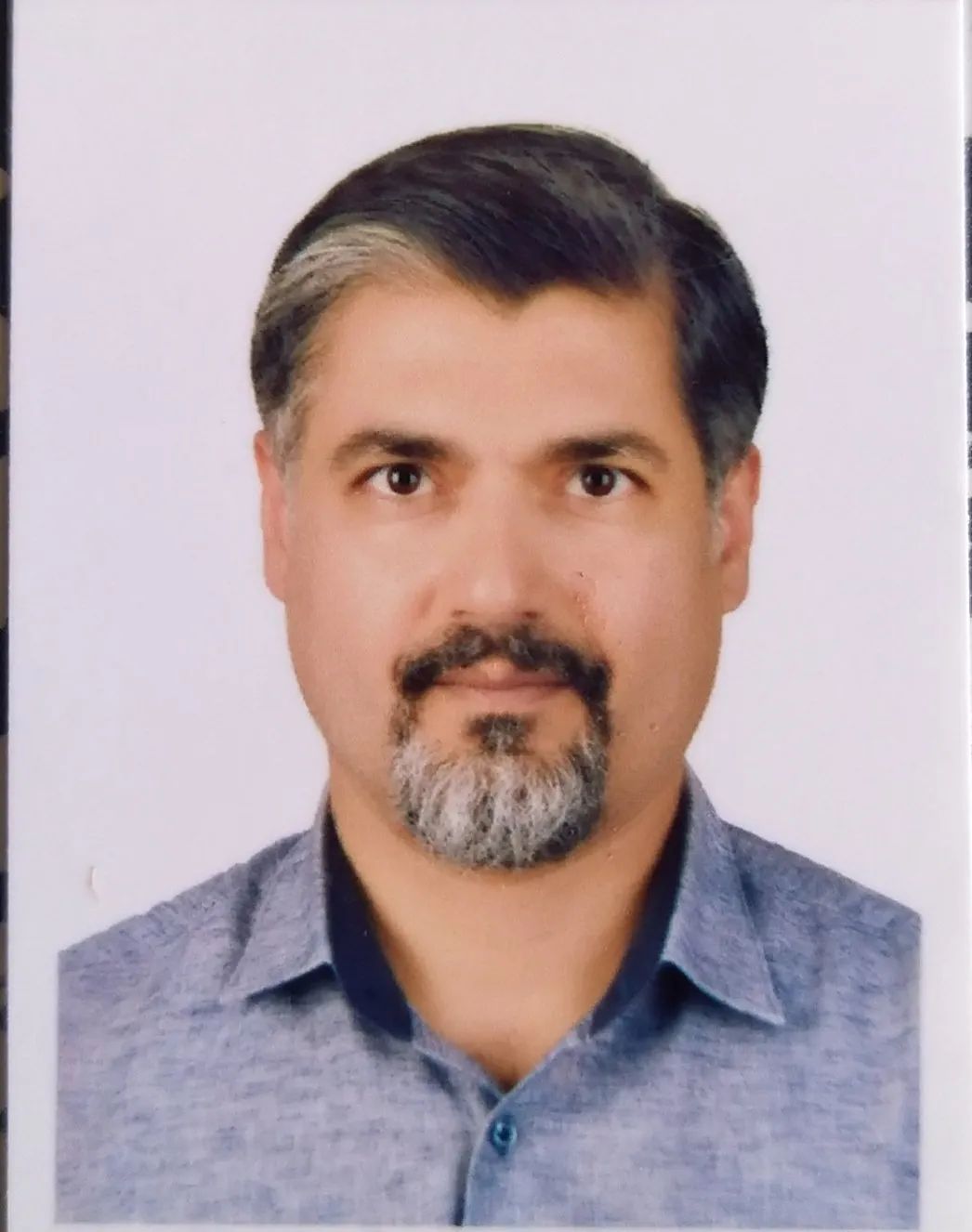 دکتر مهران زمانی علویجه کارشناسی علوم تغذیه و کارشناسی ارشد بیوشیمی بالینی