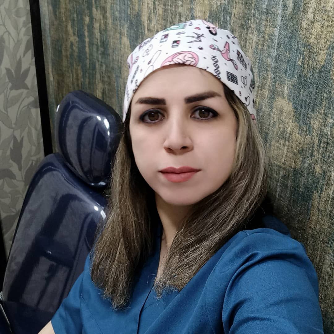 دکتر المیرا پشت ماهی کارشناس مامایی