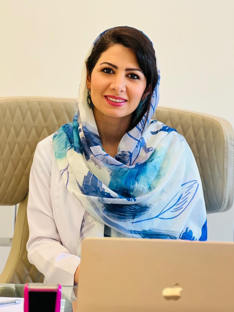 دکتر نگارسادات طاهری