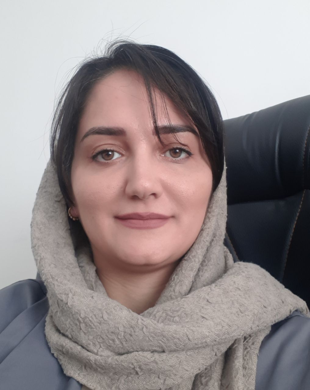 دکتر فریبا زرزانلیوان