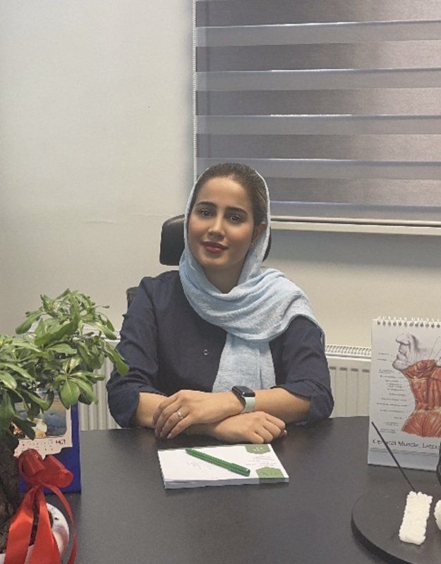 دکتر مرجان توکلی