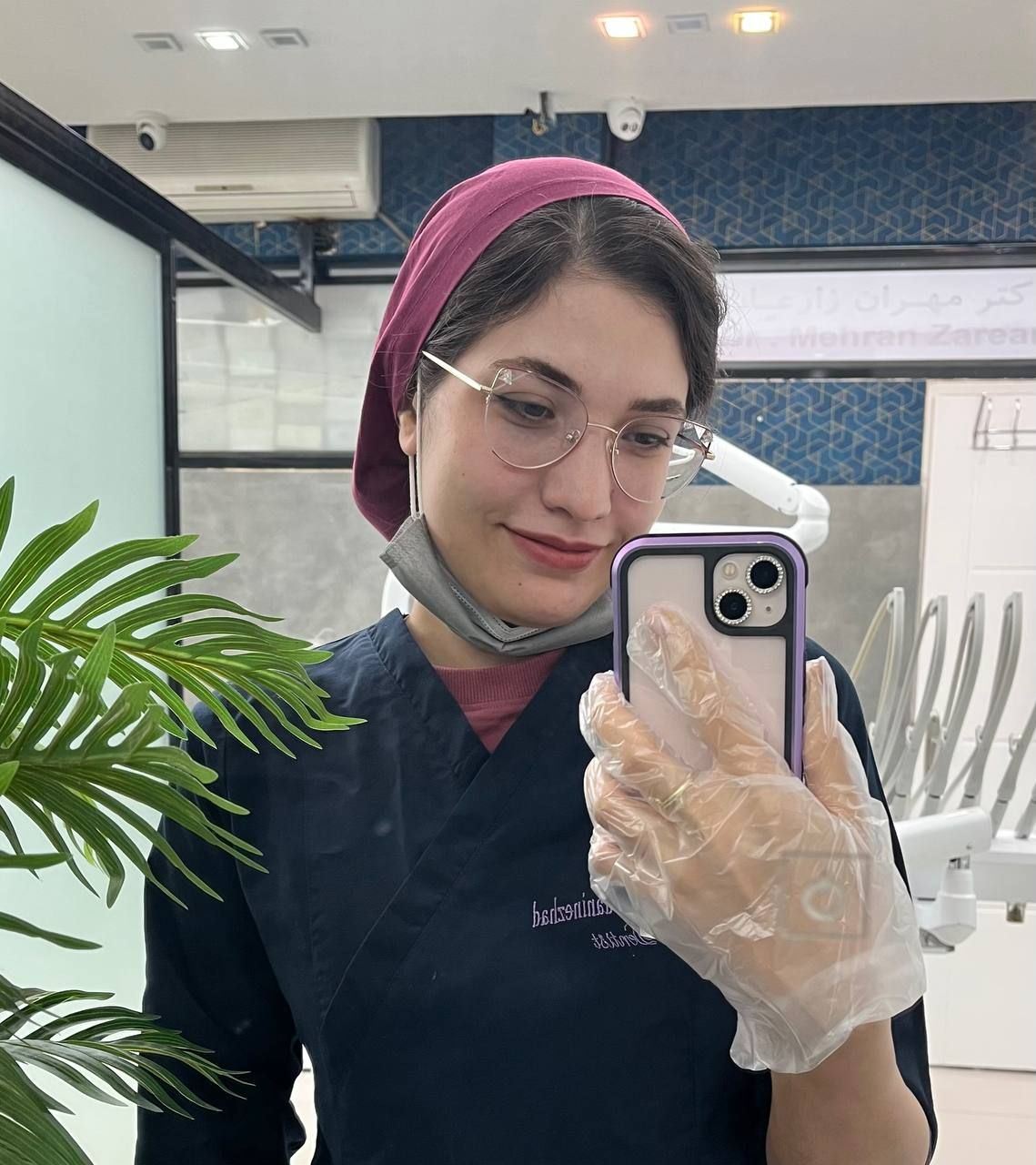 دکتر ریحانه مردانی نژادجونقانی