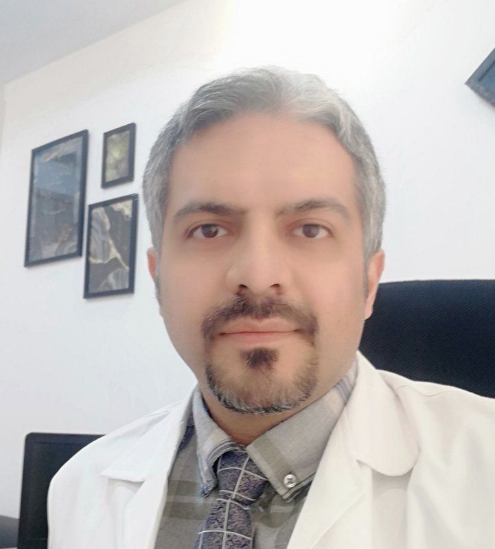 دکتر امیرعباس حاجیان