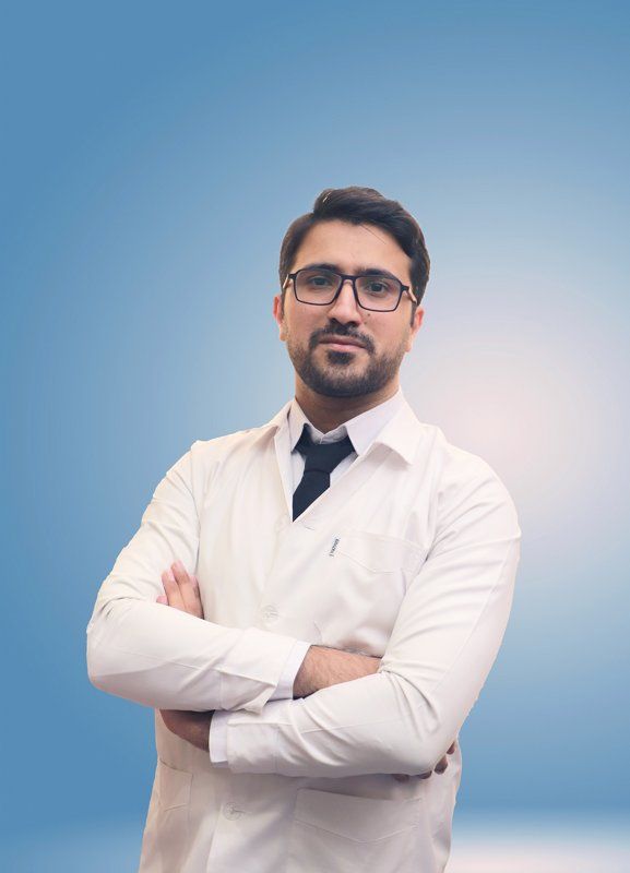 دکتر اشکان دلخواه