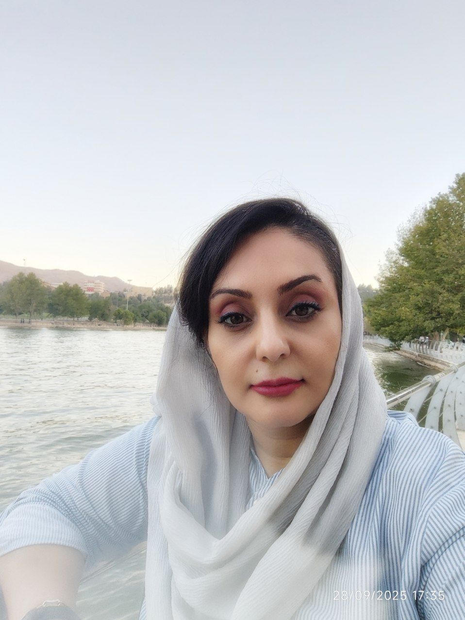 دکتر شاداب مویدکاظمی