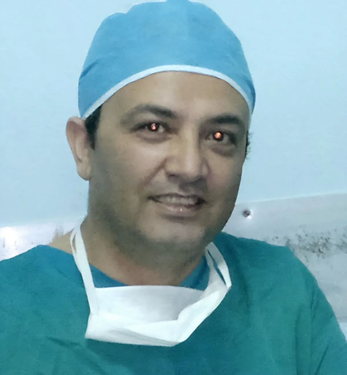 دکتر محمدرضا رنجبر متخصص وجراح استخوان و مفاصل و ستون فقرات, دکترای حرفه‌ای پزشکی
