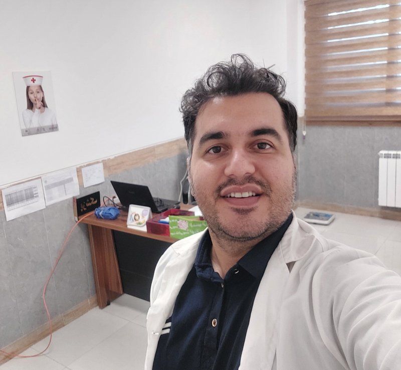 دکتر هادی شجاعی