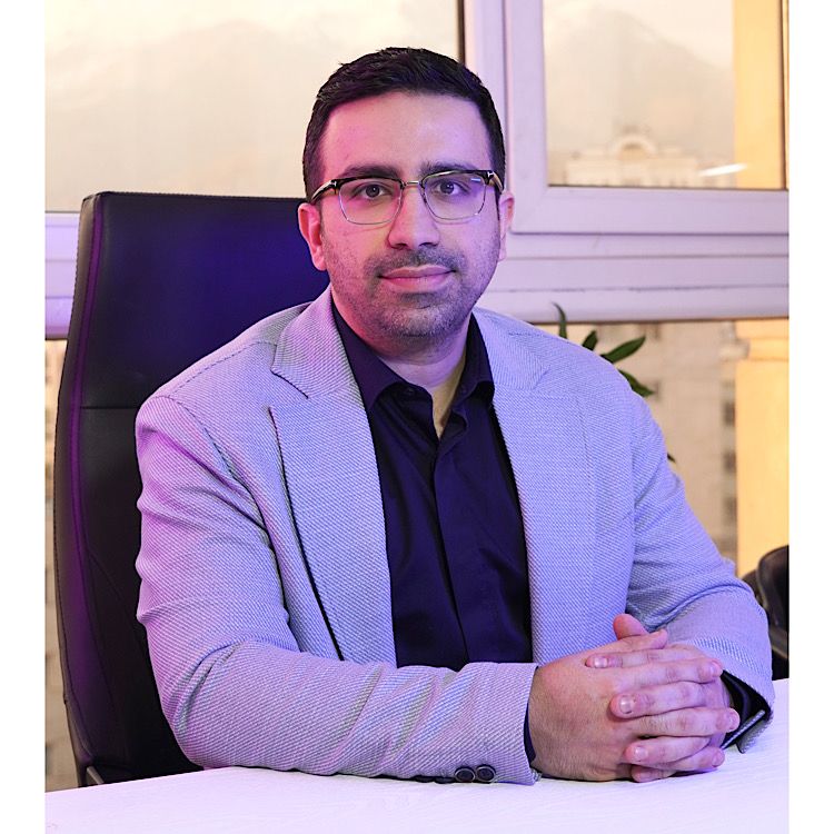 دکتر توحید صفائی