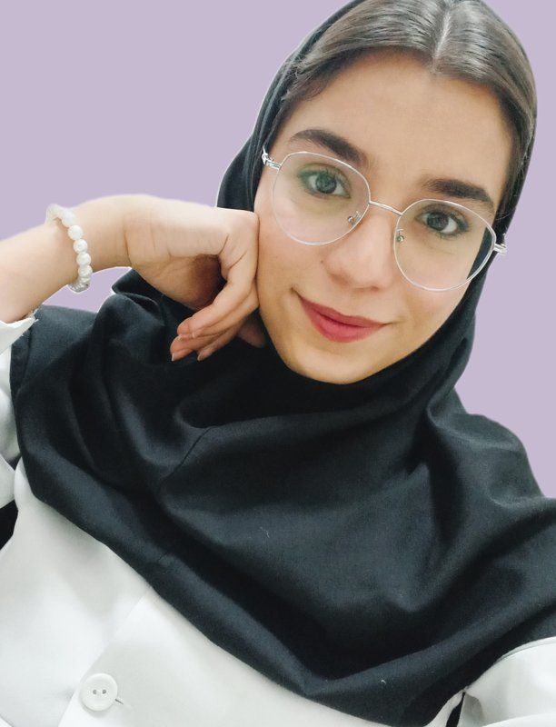 دکتر لیلا احمدزاده