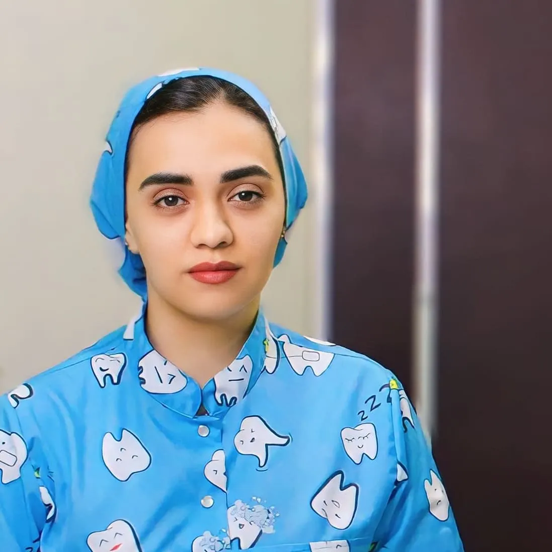 دکتر ملیحه باغبانی دکترای دندانپزشکی