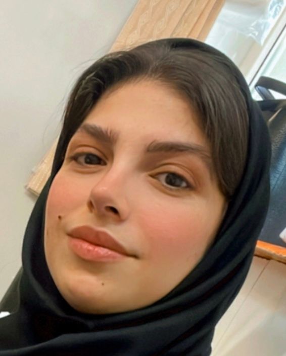 کارشناس مهدیه صفاخواه کارشناس مامایی