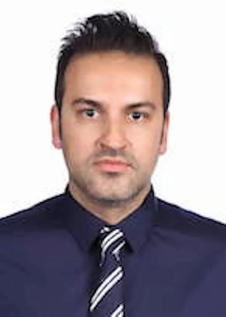 دکتر علیرضا پاکدل متخصص جراحی کلیه و مجاری ادراری تناسلی