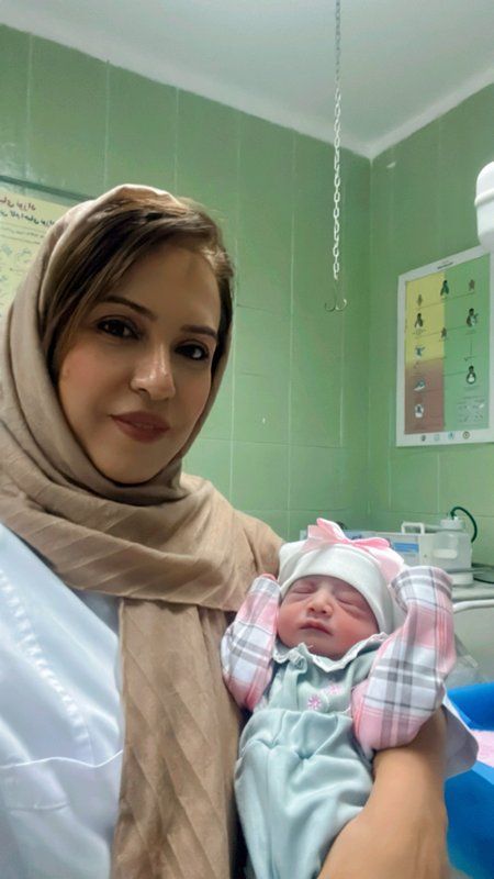 دکتر حکیمه گنجی اناری