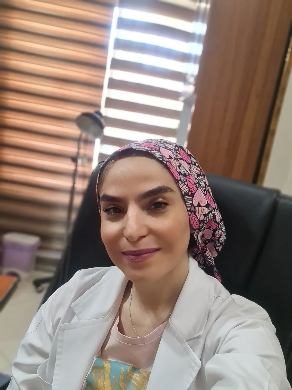 کارشناس لیلا شصتی کارشناس ارشد مشاوره در مامایی, کارشناس ارشد مامایی, کارشناس مامایی