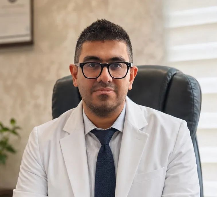 دکتر امید آمالی فلوشیپ اینترونشنال کاردیولوژی, متخصص بیماریهای قلب و عروق, دکترای پزشکی
