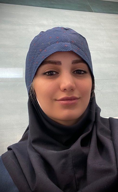 دکتر نازنین فرزانه