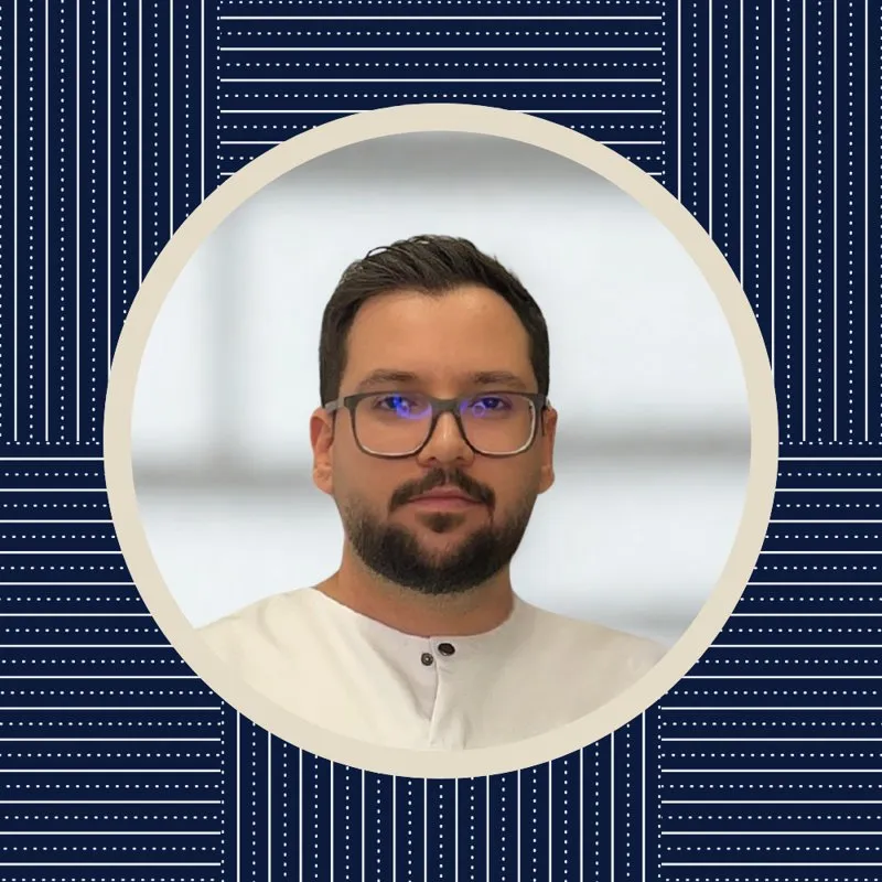 دکتر سالار عابد نیک منش متخصص چشم | دارای بورد تخصصی | معاینه چشم و تجویز عینک و لنز طبی | تشخیص و درمان بیماری های چشم | عمل کاتاراکت (آب مروارید) با بی حسی یا بیهوشی | عمل پتریژیوم (ناخنک) | عمل های جراحی حذف عینک | پی آر کی | لیزیک | لازک| اسمایل
