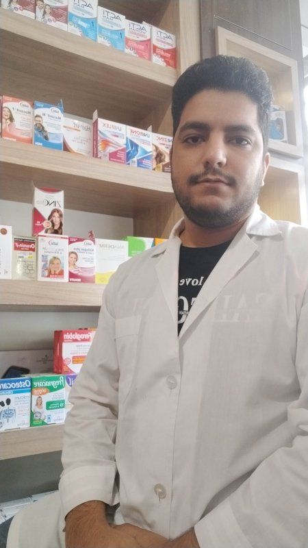 دکتر علیرضا نادری