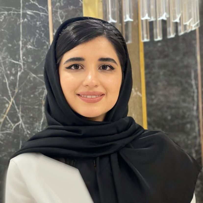 دکتر سارا سمندری نجف آبادی