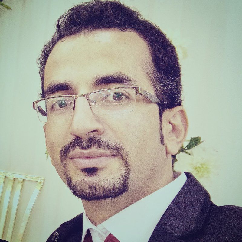 دکتر میثاق محمودی