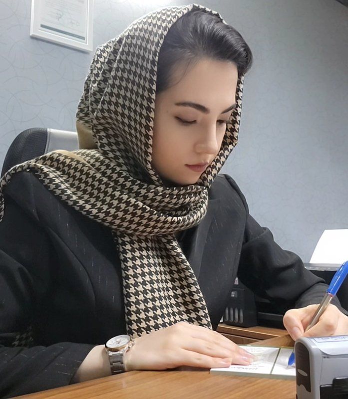 کارشناس پریساسادات مدرسی کارشناسی علوم تغذیه