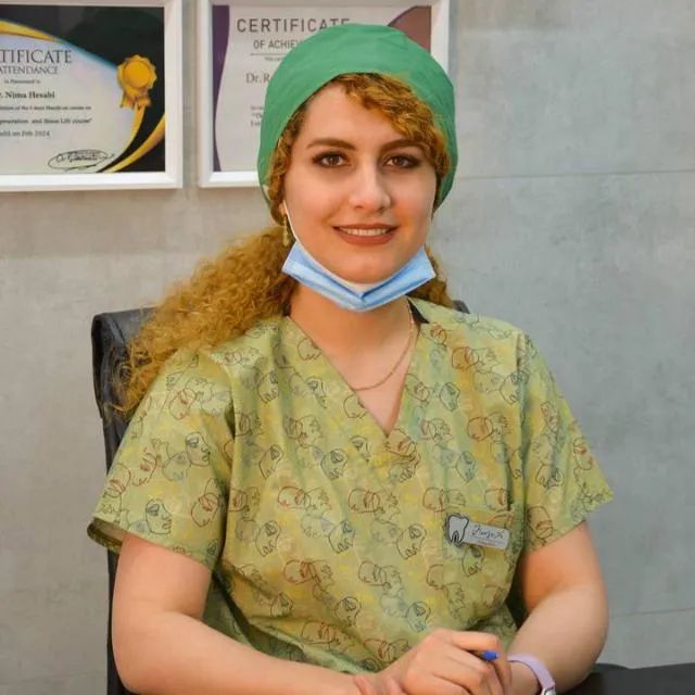 دکتر رویا صداقتی