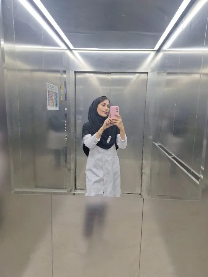 سپیده حسین زاده فهیم کارشناس ارشد مامایی