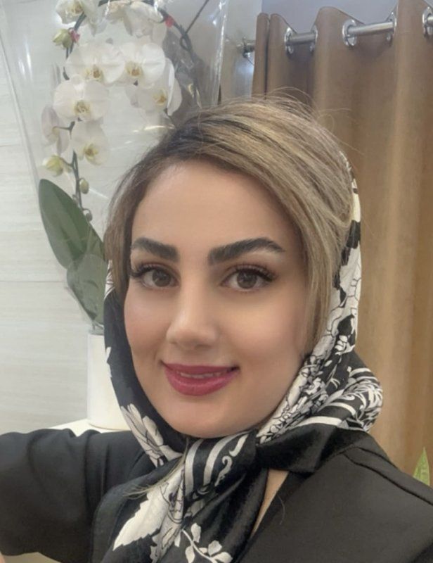 دکتر پریوش نوری زاده دهکردی