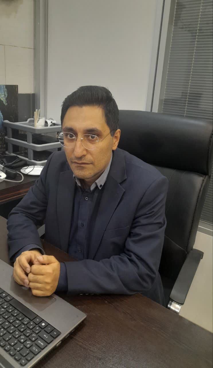 دکتر امیر حسینی