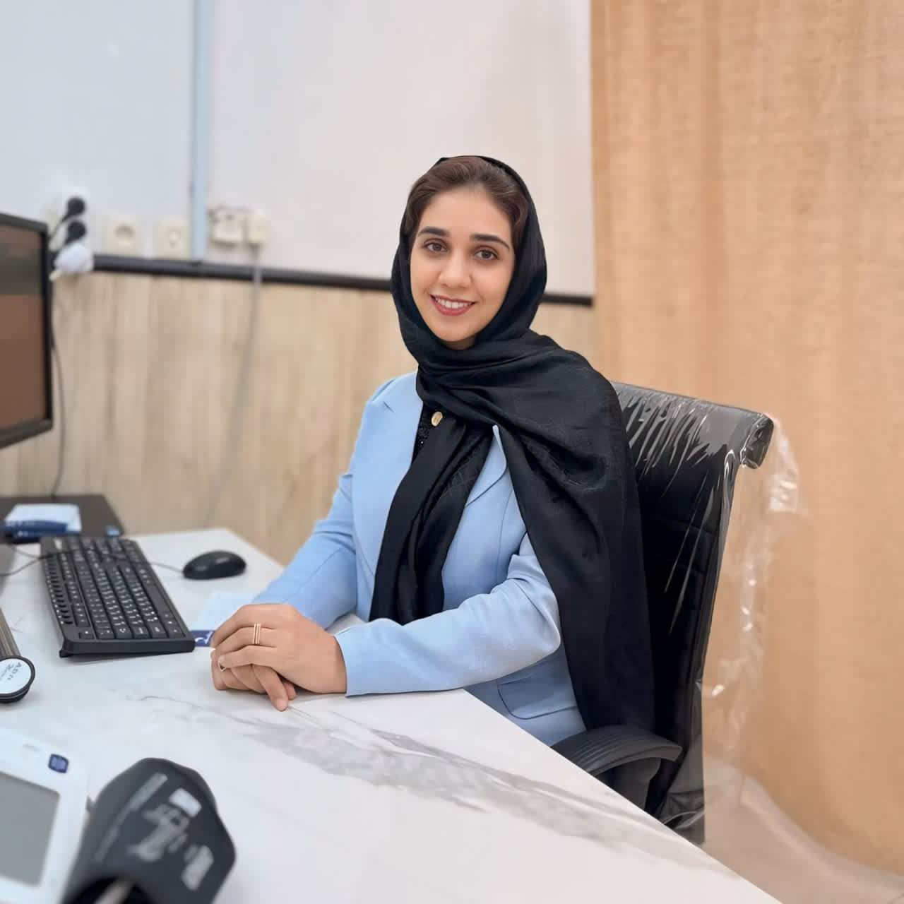 دکتر محدثه بشارتی چکاپ بارداری|سزارین|خونریزی رحم|سرطان دهانه رحم|سرطان زنان|افتادگی رحم|هیسترکتومی (عمل برداشتن رحم)|بیوپسی دهانه رحم|جراحی لاپاراسکوپی|لاپاراسکوپی فیبروم رحم میومکتومی (برداشتن فیبروم)|عفونت  واژن|زایمان بدون درد|هیستروسکوپی|