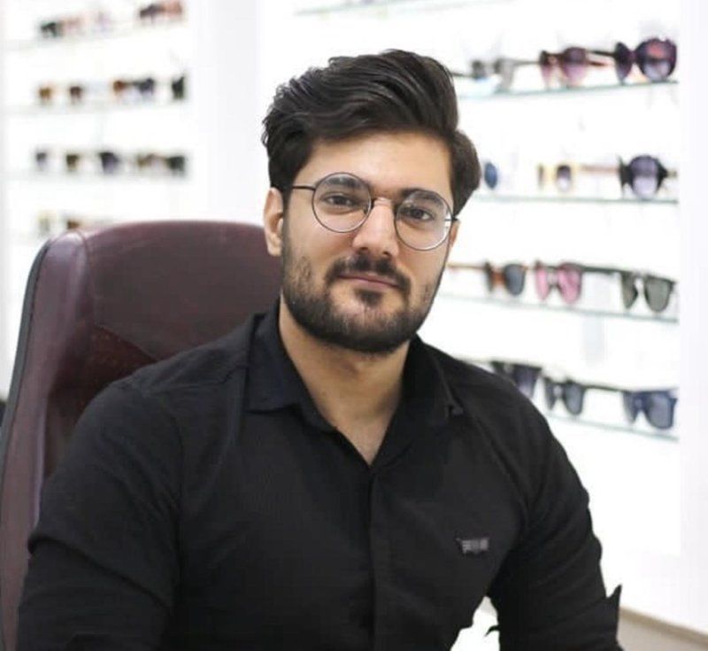 دکتر علیرضا خوبیاری
