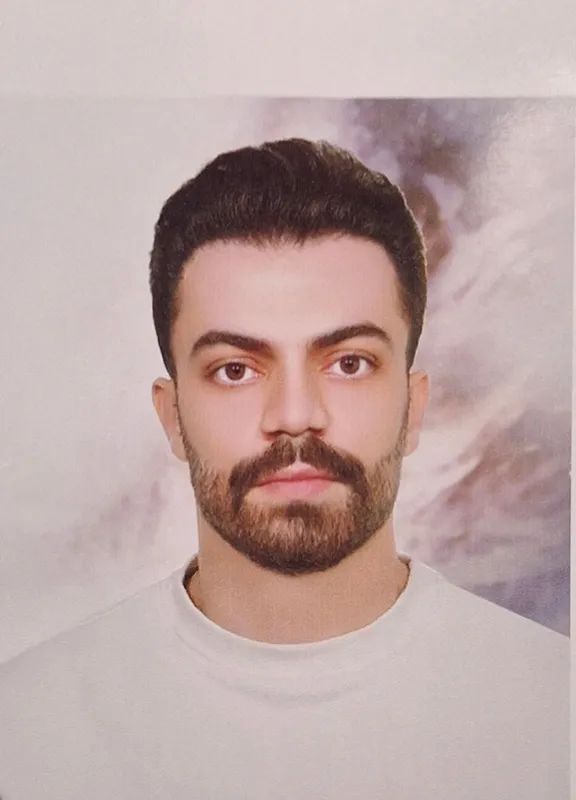 احسان رضائی دکترای پزشکی
