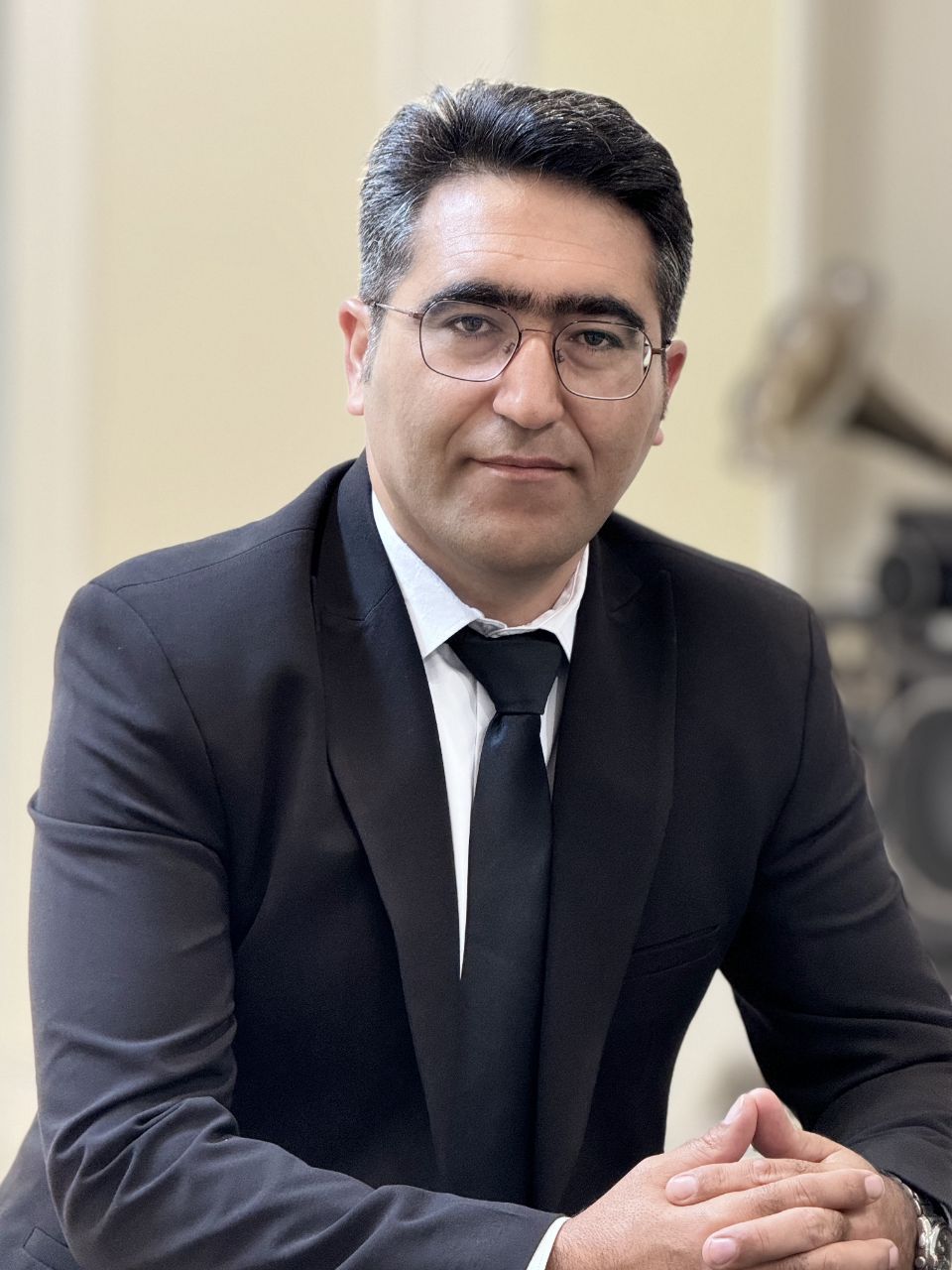 دکتر حمید نوروزی
