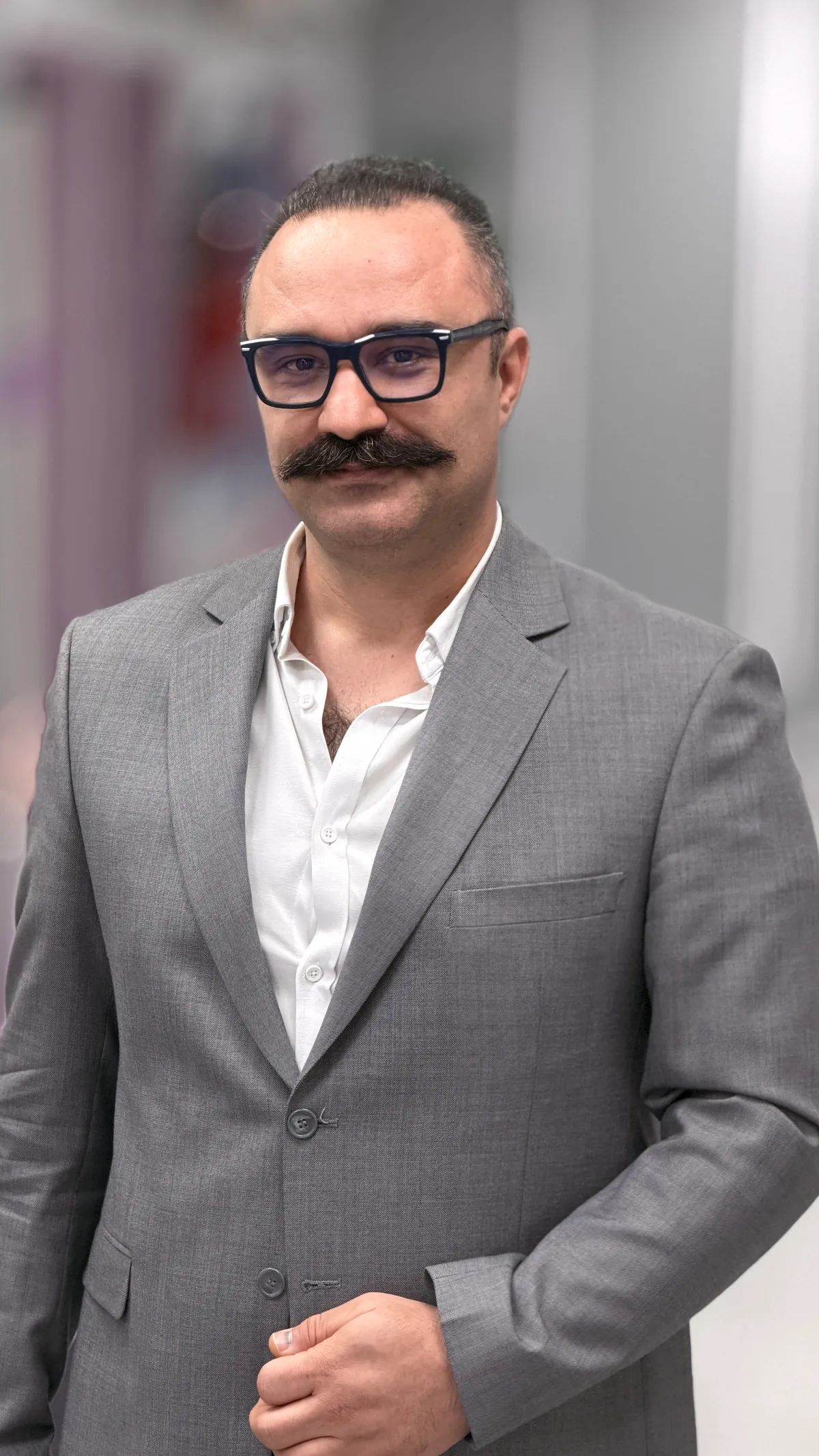دکتر مصطفی حجتی لمراسکی متخصص جراحی عمومی