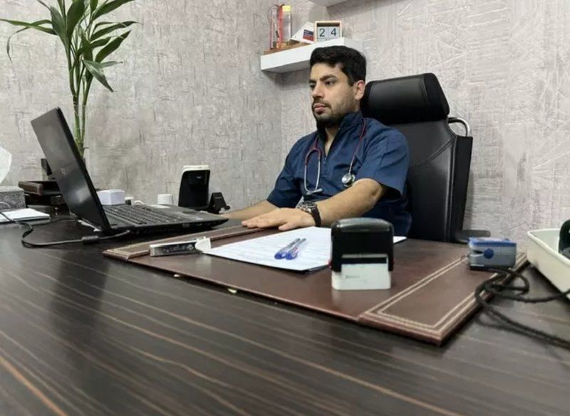 دکتر نیما نخعی متخصص بیماریهای قلب و عروق