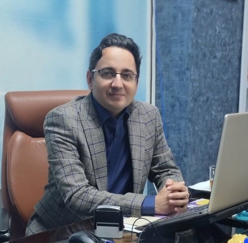 دکتر آیدین کاظم پورآذر