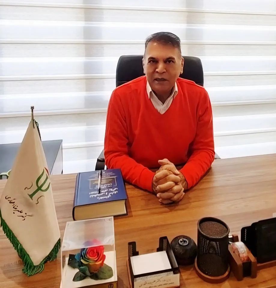 علیرضا افتخاری دکترای روانشناسی عمومی