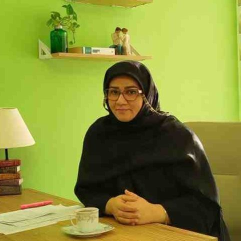 دکتر آمنه نشاسته گیر